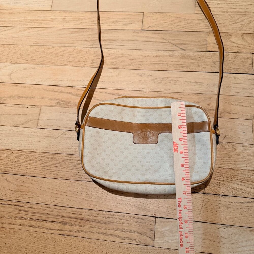 Gucci Women's Crossbody Bag Cream Tan Leather Trim Micro GG Monogram Vintage - Picture 13 of 14
